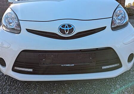 Toyota Aygo (X) Aygo (X) 1,0-l-VVT-i -