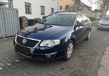 VW Passat Variant Volkswagen 2.0 TDI BlueMotion DPF Variant...