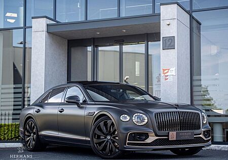 Bentley Flying Spur 4.0 V8 First Edition / Rotating / Pa