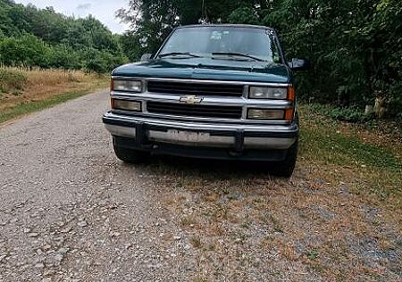Chevrolet Tahoe 5.7 R Leder R