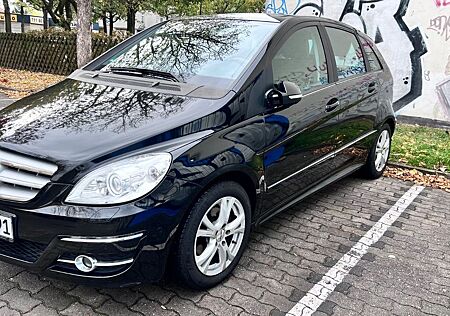 Mercedes-Benz B 200 gebraucht kaufen Mercedes-Benz B 200 Turbo -