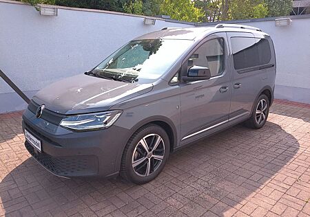 VW Caddy Volkswagen 1,5 TSI PanAmericana AHK RFK LED NAV GJR