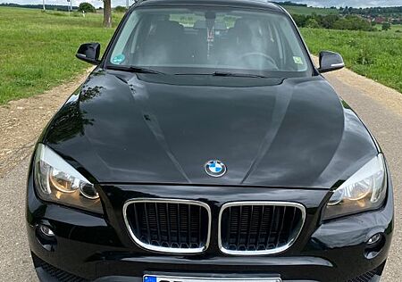 BMW X1 sDrive18i Automatik lückenlos Scheckheft