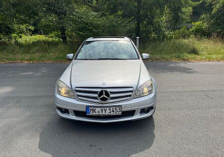 Mercedes-Benz 220 C