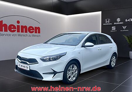 Kia Cee'd 1.5 VISION KOMFORT PLUS NAVI BLUETOOTH