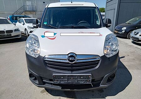 Opel Combo D Kasten L1H1 2,4t+TÜV/AU 03/2027+AHK