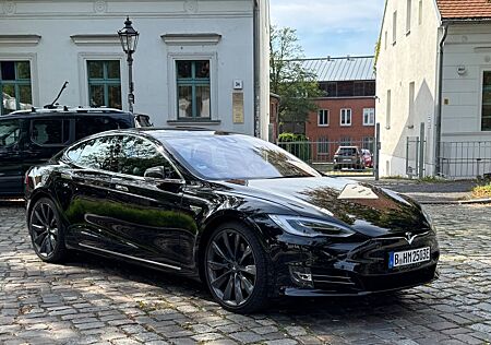 Tesla Model S 90D Facelift AHK Autopilot Luft SOH89%