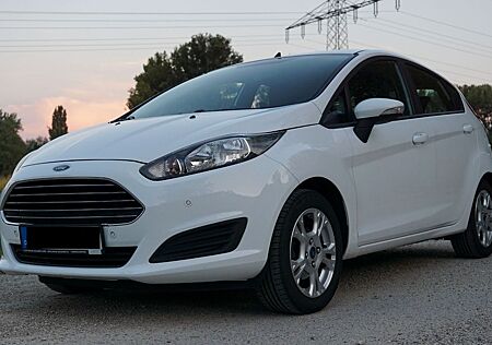 Ford Fiesta 1,0 EcoBoost 74kW S/S SYNC Edition SY...
