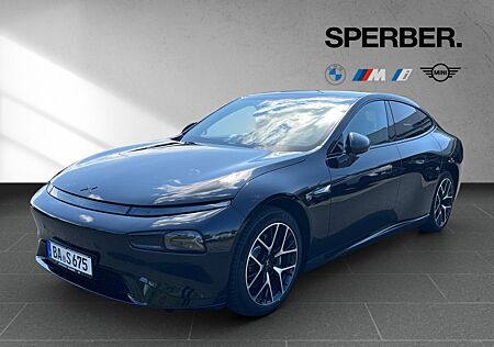 XPENG P7 AWD Performance*DynAudio*Sitzbelüftung*