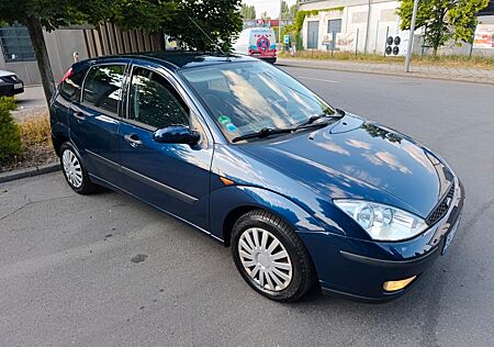Ford Focus ""4 Airbag"ABS"Digital Klima"180.000km"