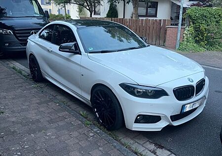 BMW 220iA M Paket 235i Optik Top Zustand