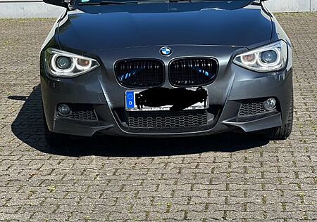 BMW 120d Coupé Lim. Ed. Lifestyle M Sportp. Limi...
