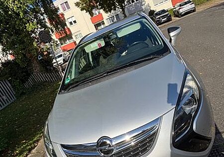 Opel Zafira Tourer 1.4 | EZ 09/2014 | 7Sitze