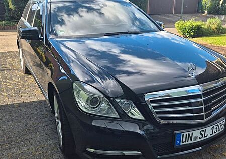 Mercedes-Benz E 300 CDI T W212 Tausch möglich gegen V8 Pick up