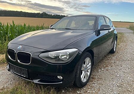BMW 114i - 2012 - Scheckheft - Steuerkettensatz neu