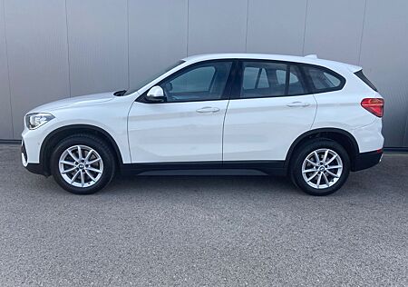BMW X1 sDrive20iA*Kamera*Navi*PDC*Multi