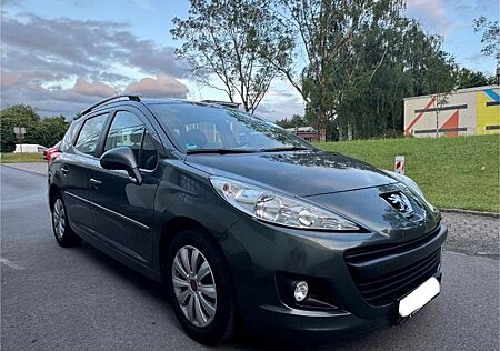 Peugeot 207 SW PANO AHK KLIMA