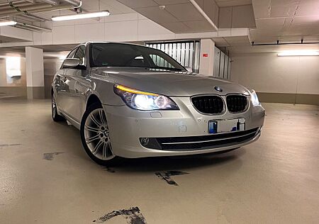 BMW 525i - E60 LCI // TÜV Neu, Soft-Close