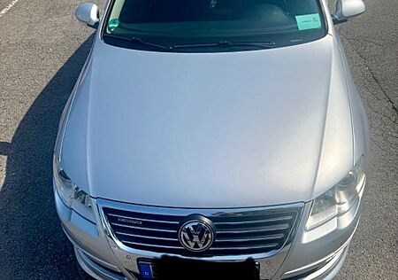 VW Passat Volkswagen 1.6 TDI DPF BlueMotion Trendline Tren...