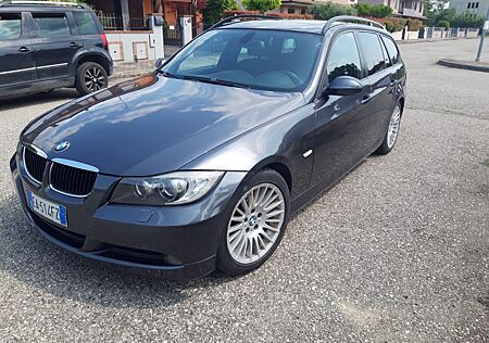 BMW 320 gebraucht kaufen BMW 320d touring -