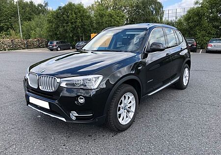 BMW X3 xDrive20d PANORAMA / HEAD-UP DISPLAY