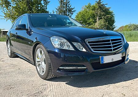 Mercedes-Benz E 350 CGI sehr gepflegt neue Hochdruckpumpe