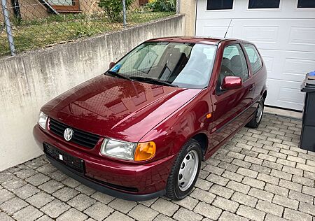 VW Polo Volkswagen 1.6 Basis