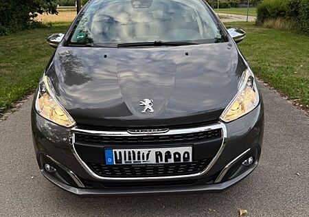 Peugeot 208 | 1. Hand | Top-Zustand | Automatik