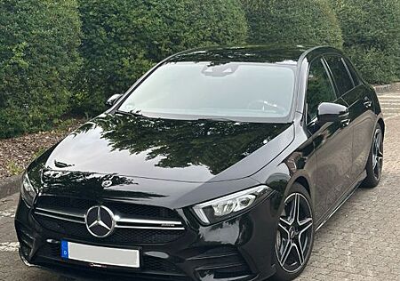 Mercedes-Benz A 35 AMG Mercedes-AMG A 35 4MATIC DCT Merced...