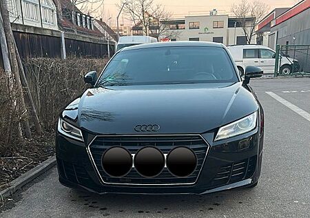 Audi TT Coupe 1.8 TFSI -