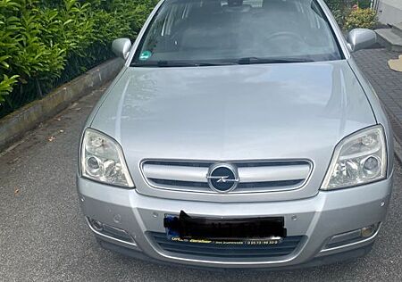 Opel Signum 2.2 Direct -
