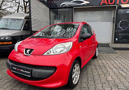 Peugeot 107 Petit Filou NEU TÜV