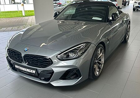 BMW Z4 M40i Innovationspaket HUD Komfortzugang ACC