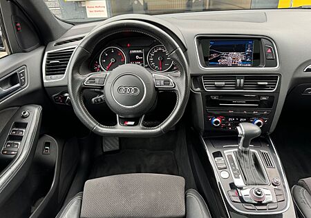 Audi Q5 2.0 TDI quattro / S-Line / Pano /AHK / Stand