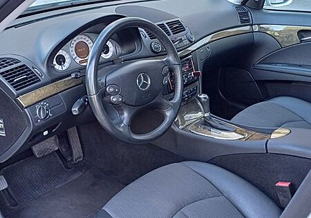 Mercedes-Benz E 200 KOMPRESSOR AVANTGARDE Avantgarde