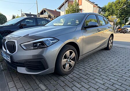 BMW 118i A Advantage Alarm WR Lordose PDC