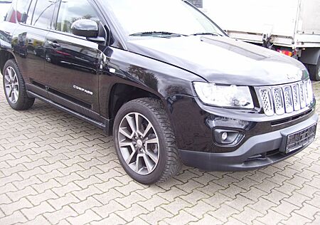 Jeep Compass gebraucht kaufen Jeep Compass 2,4 Aut.Navi 4x4 Limited