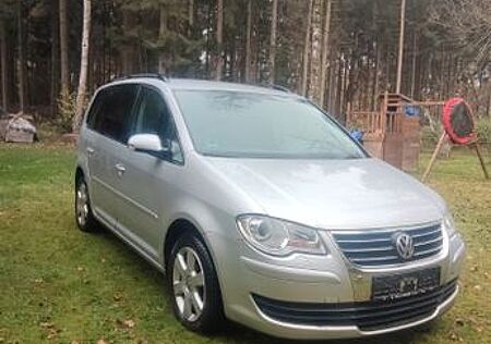 VW Touran Volkswagen 1.9 TDI DPF -