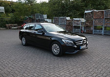 Mercedes-Benz C 220 d 4MATIC T Autom.