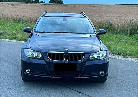 BMW 318i Touring - KLIMA - TÜV 2026 - NAVI - AHK