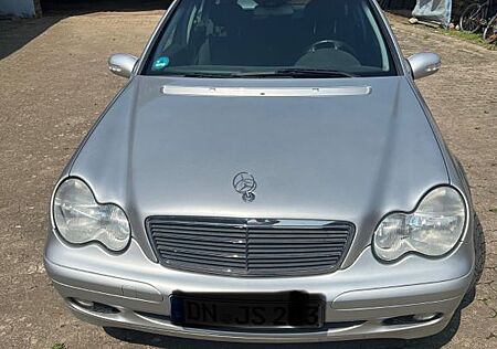 Mercedes-Benz C 180 KOMPRESSOR T CLASSIC Classic