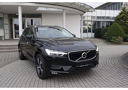 Volvo XC 60 XC60 B4 D AWD Mometum Schalter /AHK/CD/Frontsch