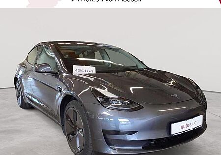 Tesla Model 3 Standard Reichweite Plus