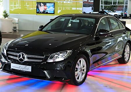 Mercedes-Benz C 200 Lim.Avantgarde*LEDER*NAVI*LED*SHZ*KAMERA*
