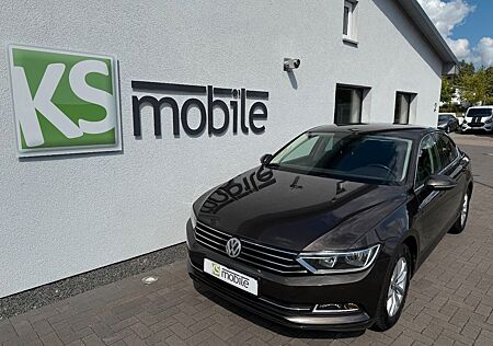 VW Passat Volkswagen Lim. Comfortline NAVI|SITZHEIZUNG|PDC