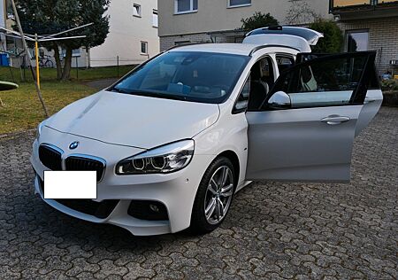 BMW 2er 220 Gran Tourer 220d xDrive Steptronic M Spo...