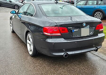 BMW 335 gebraucht kaufen BMW 335i Coupé -