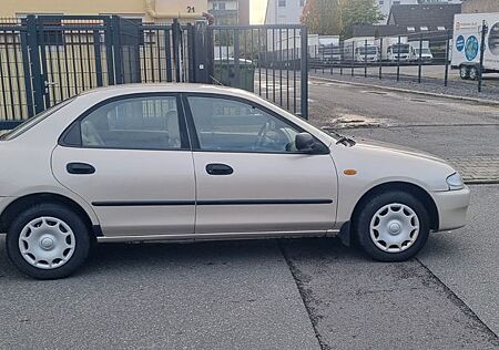 Mazda 323 S 1.5 Klimaanlage