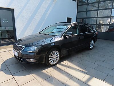 Skoda Superb 2.0 TDI  Temp./SRA/Klima/PDC/SHZG