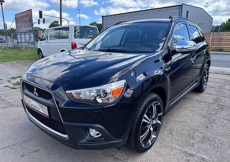 Mitsubishi ASX Instyle 4WD/Panorama/ACC/Kamera/8-Fach